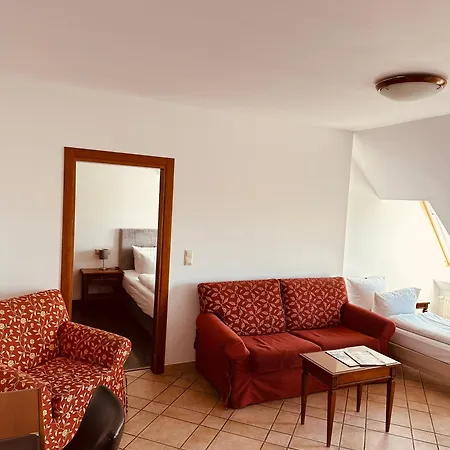 Otel Am Luisenplatz 4*