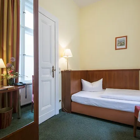 Am Luisenplatz Hotel