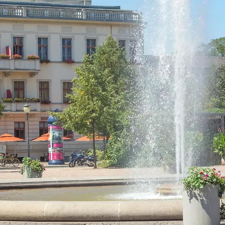 Am Luisenplatz Otel Potsdam