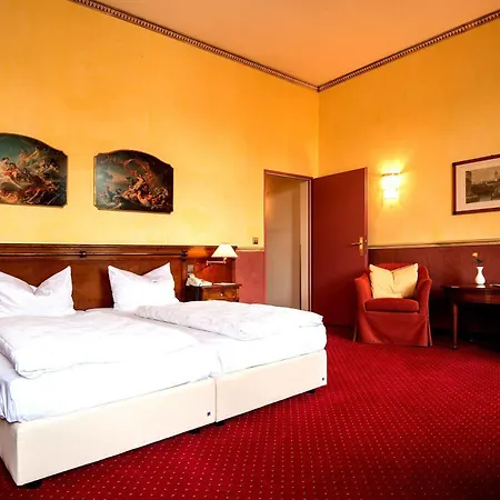Otel Am Luisenplatz