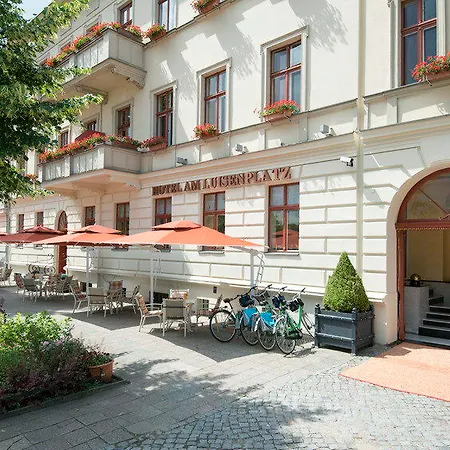 Otel Am Luisenplatz Potsdam